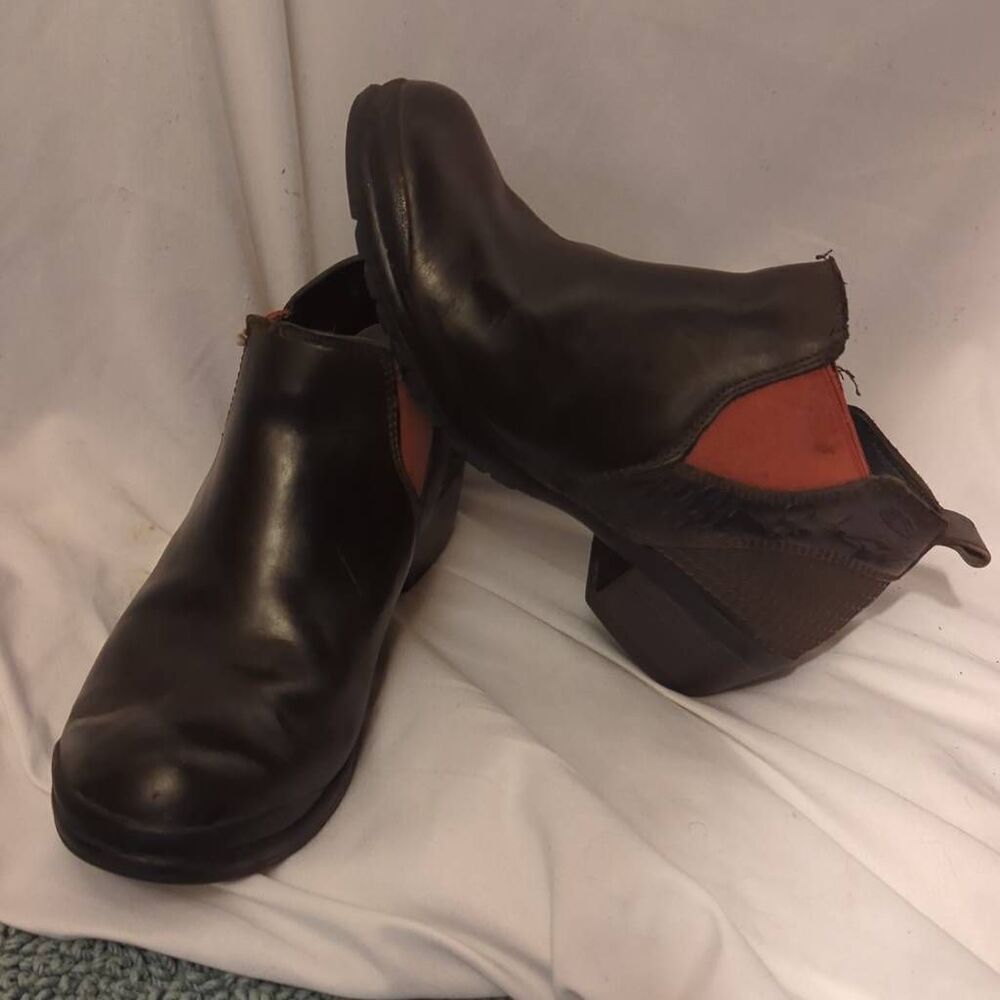 Keen Brown leather ankle booties   mules  size 8